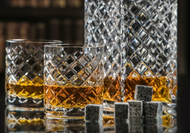 Kryształowe szklanki do whisky 260ml King KK80 2szt