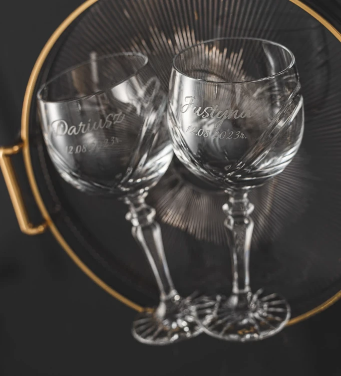 Kryształowe kieliszki do wina dla Pary Młodej 300ml Serca 2szt