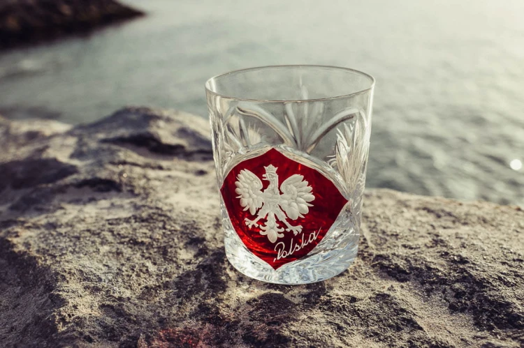Zestaw kryształowa karafka grawerowana i kryształowe szklanki do whisky grawerowane 6szt Młynek Rubinowe  2285