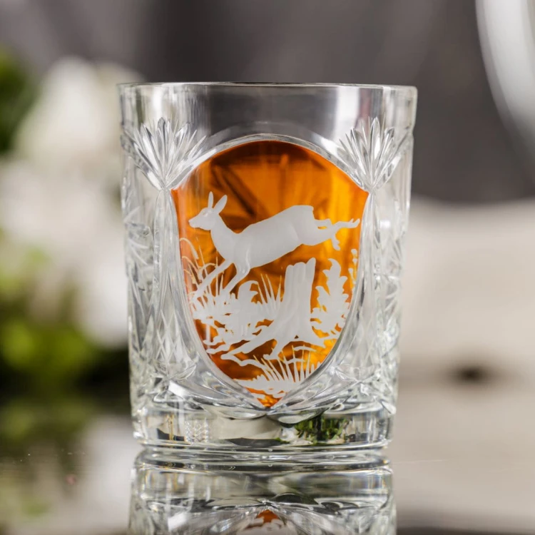 Prezent dla myśliwego – kryształowe szklanki do whisky z motywem myśliwskim bursztynowe MK80 6szt