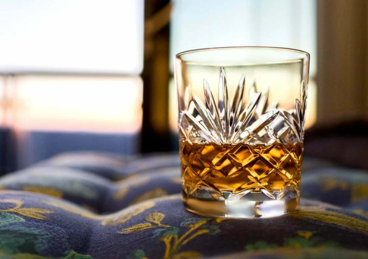 Kryształowe szklanki do whisky z grawerem 260ml Classico CK80E 2szt prezent na ślub