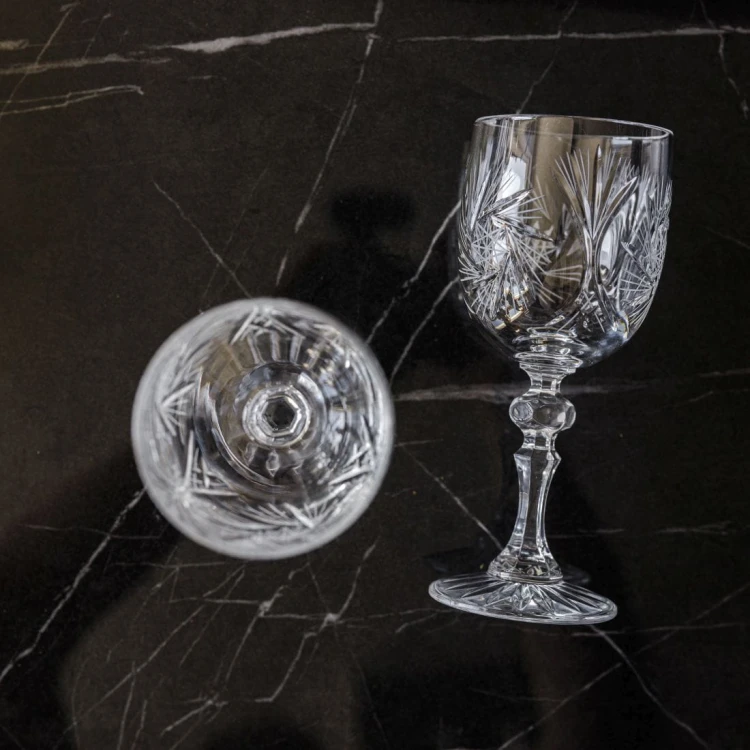 Kryształowe kieliszki do wina z grawerem 240ml Młynek MK38 2szt